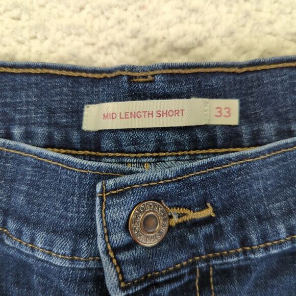 Levi's Mid-length Short Denim Jean Shorts Stretch Women's Size 33 Dark Wash Midi - Picture 3 of 4